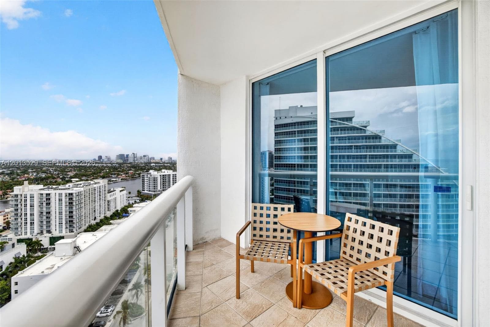 Beach House Hilton · #2103 in Fort Lauderdale - Photo 17