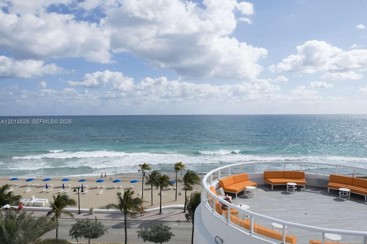 Beach House Hilton · #2103 in Fort Lauderdale - Photo 35