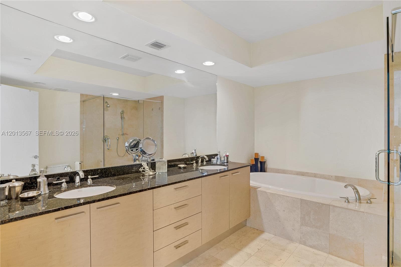 BEACH CLUB CONDO · #1410 in Hallandale Beach - Photo 20