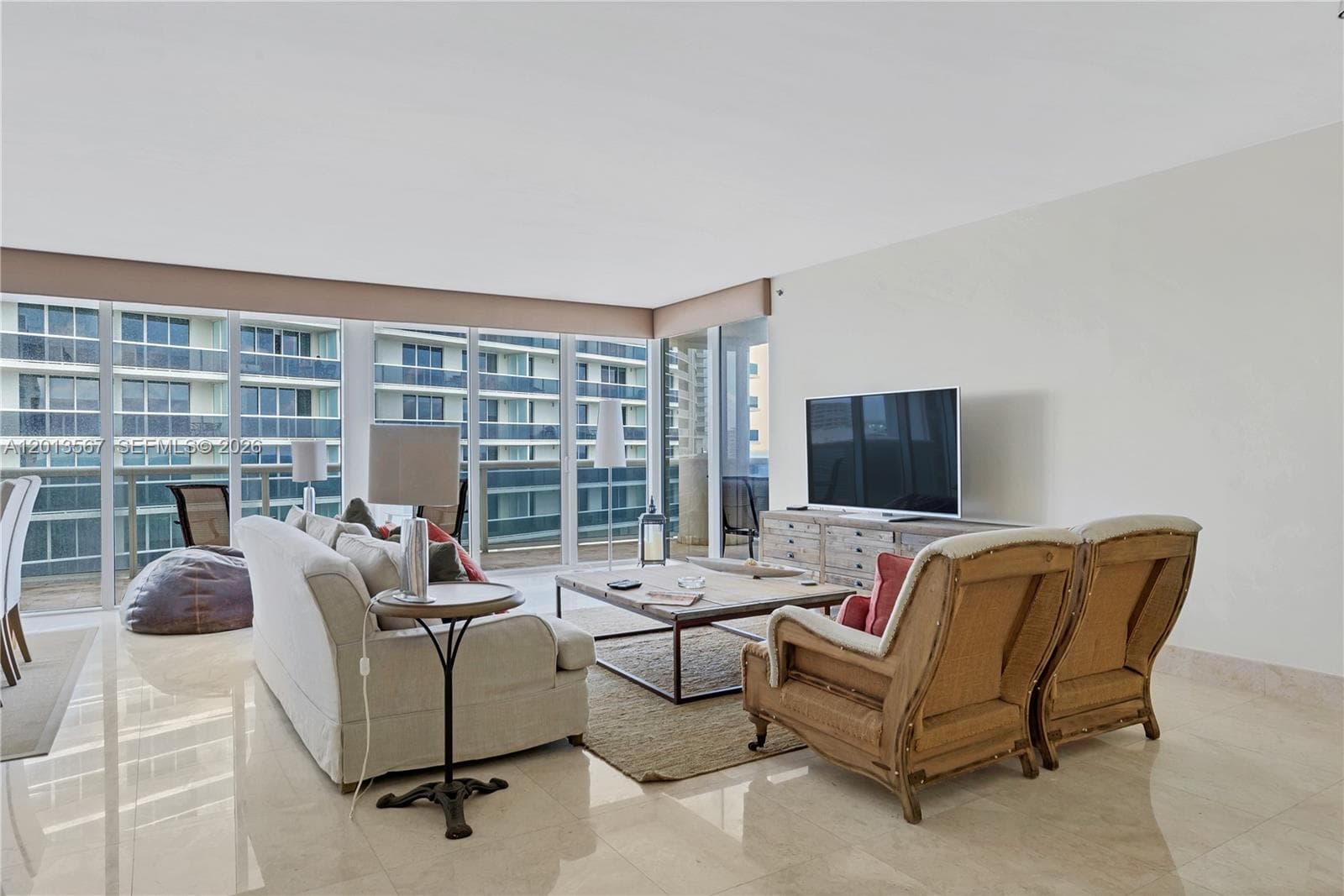 BEACH CLUB CONDO · #1410 in Hallandale Beach - Photo 4