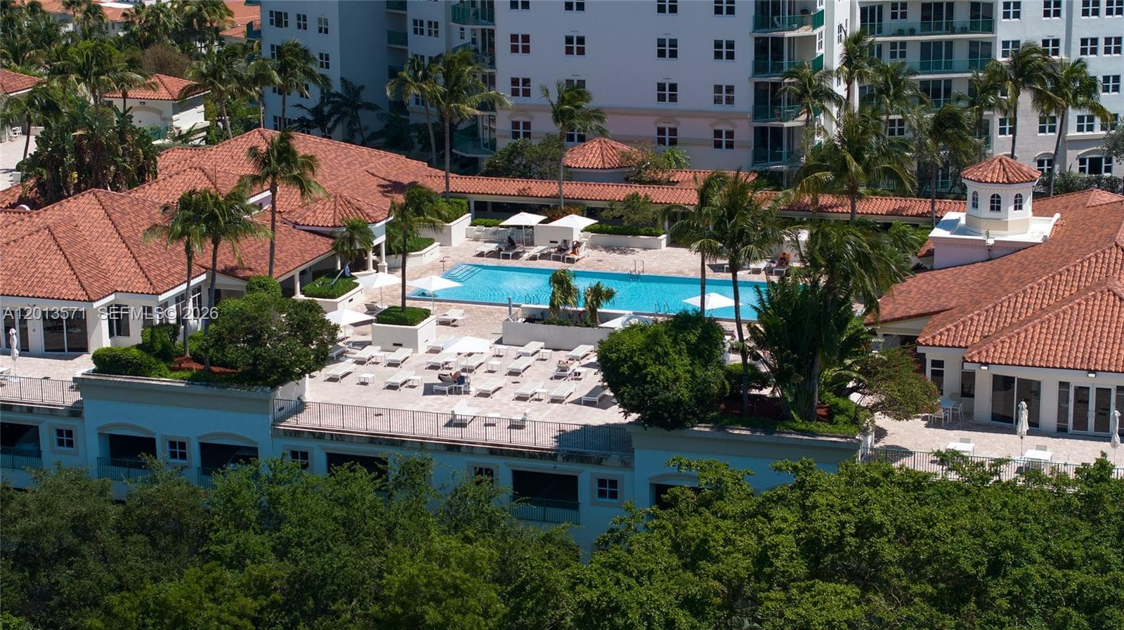 TURNBERRY VILLAGE SO TOWE · #116 in Aventura - Photo 2