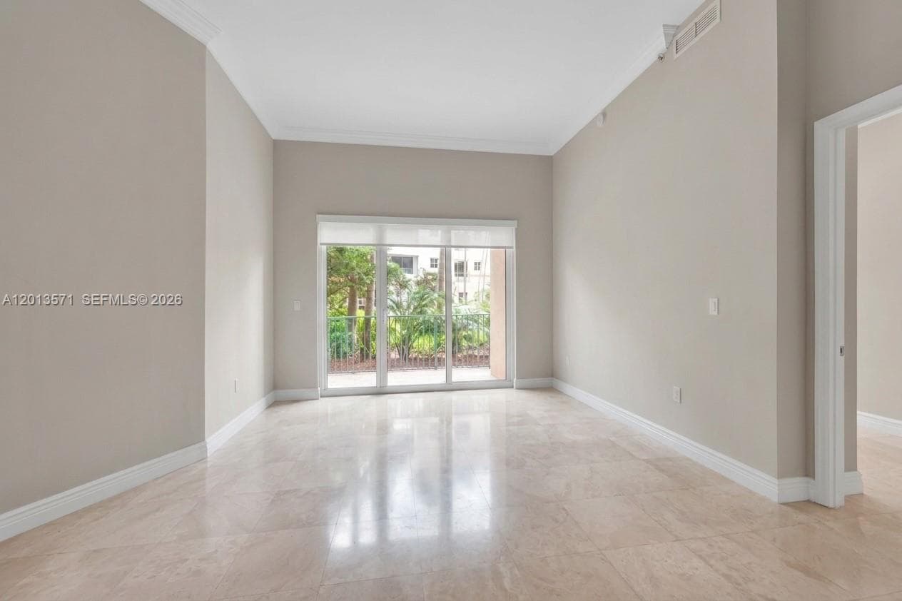 TURNBERRY VILLAGE SO TOWE · #116 in Aventura - Photo 7
