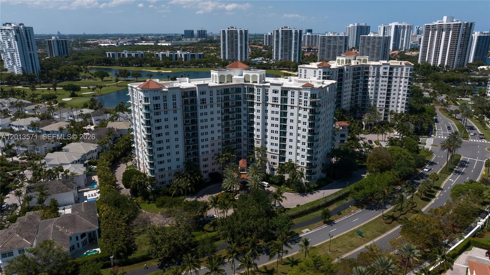 TURNBERRY VILLAGE SO TOWE · #116 in Aventura - Photo 15