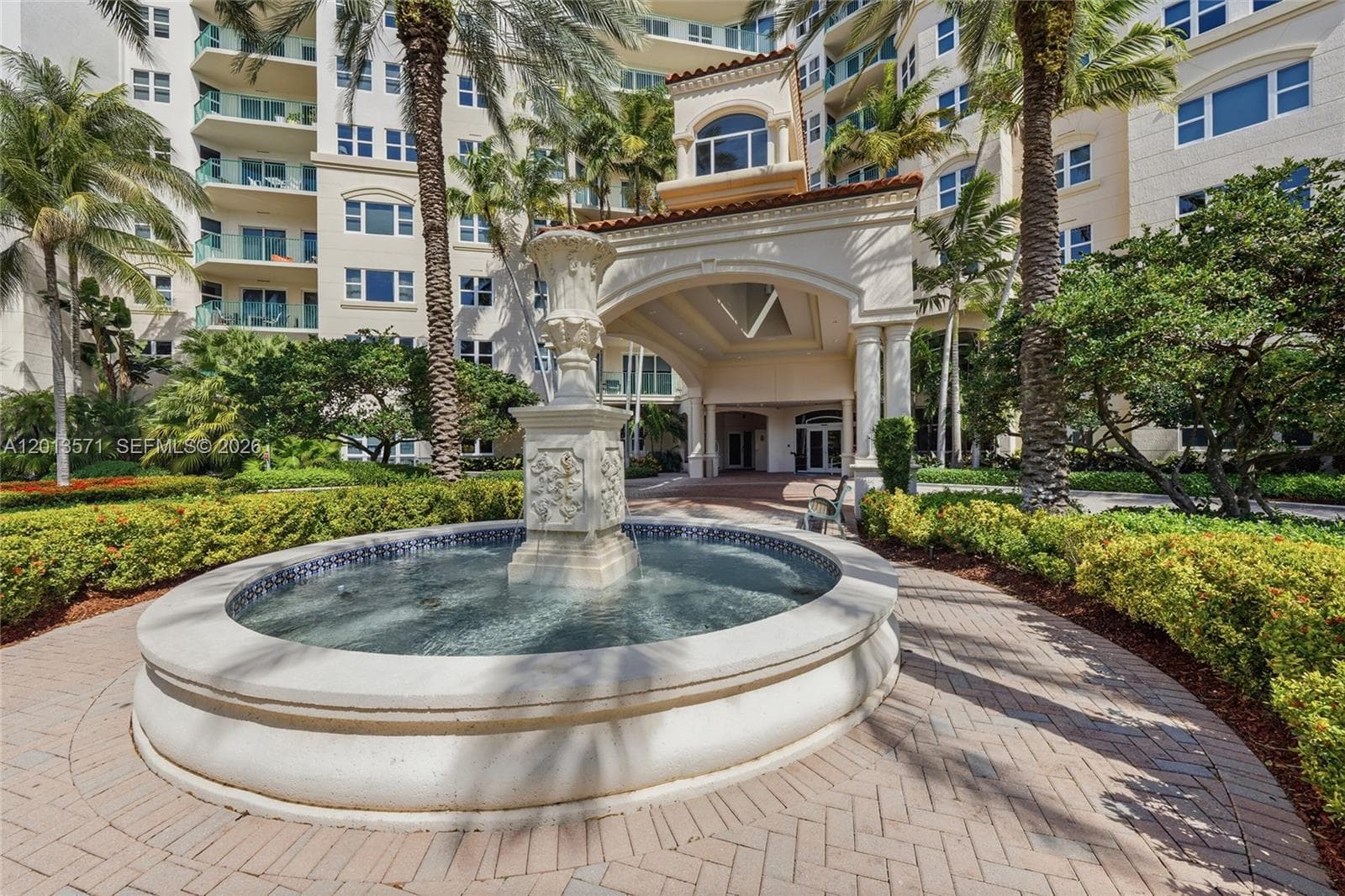TURNBERRY VILLAGE SO TOWE · #116 in Aventura - Photo 4