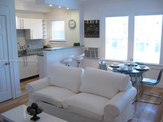 MONTEREY CONDO · #13 in Miami Beach - Photo 2
