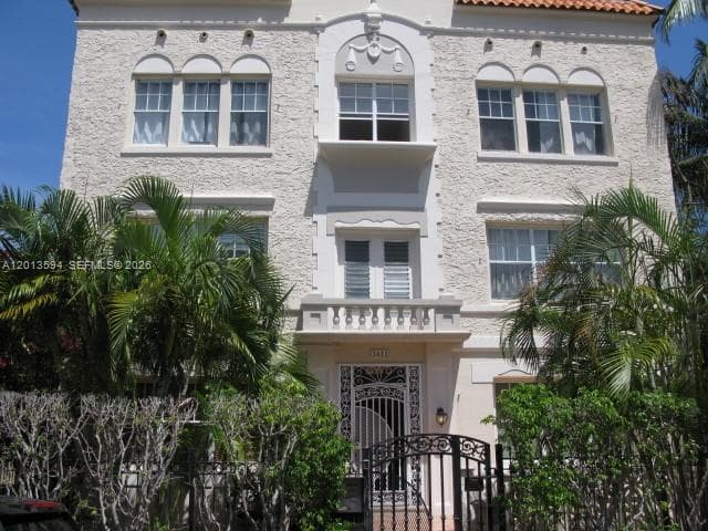 MONTEREY CONDO · #13 in Miami Beach - Photo 22