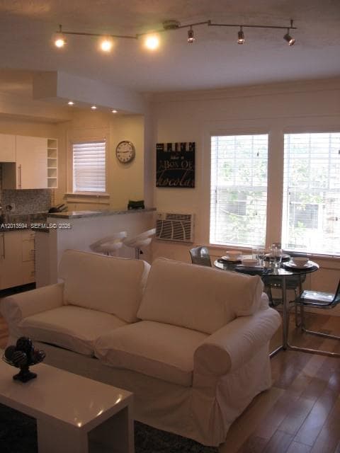 MONTEREY CONDO · #13 in Miami Beach - Photo 3