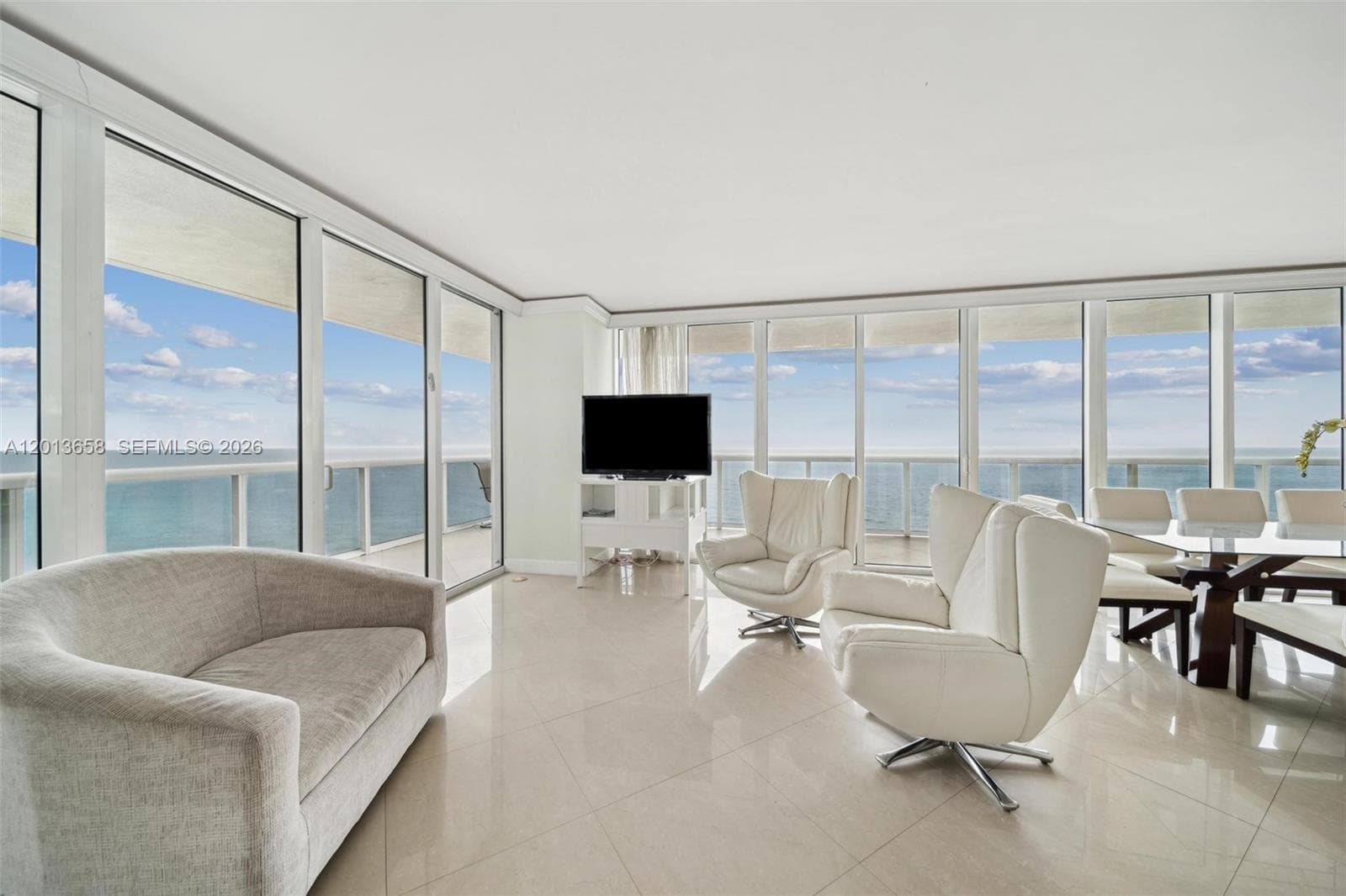 BEACH CLUB TWO · #1701 in Hallandale Beach - Photo 5