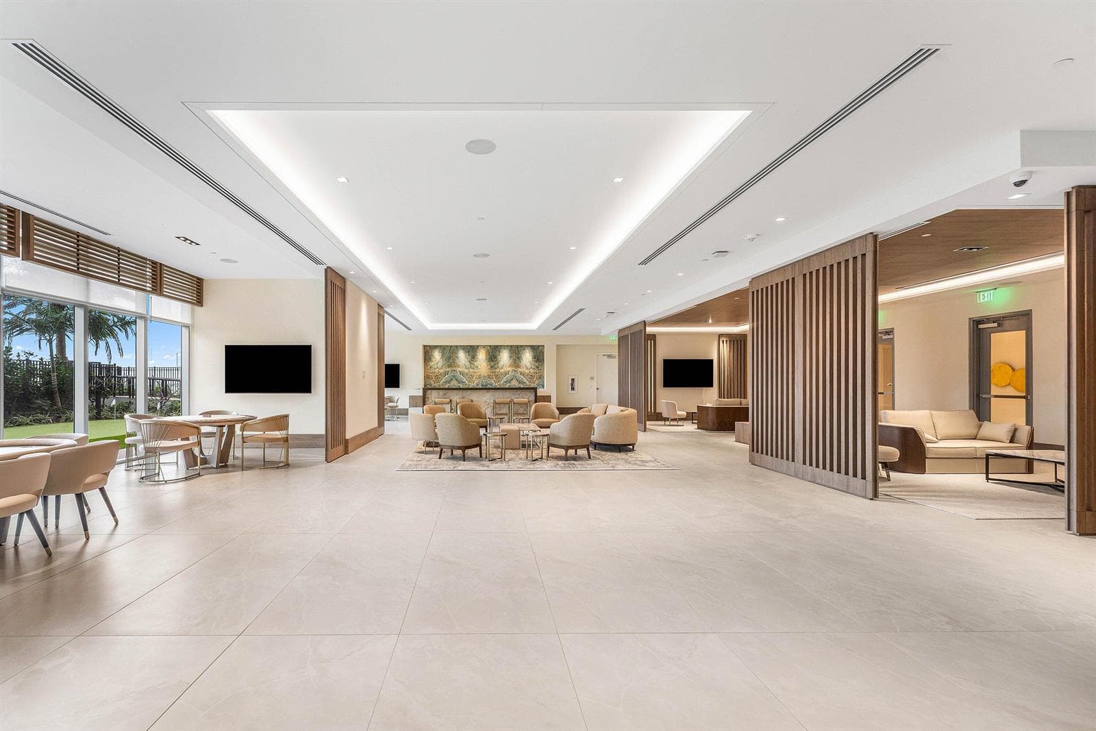 037-220LakeShoreDrive-2023-LakePark-FL-3