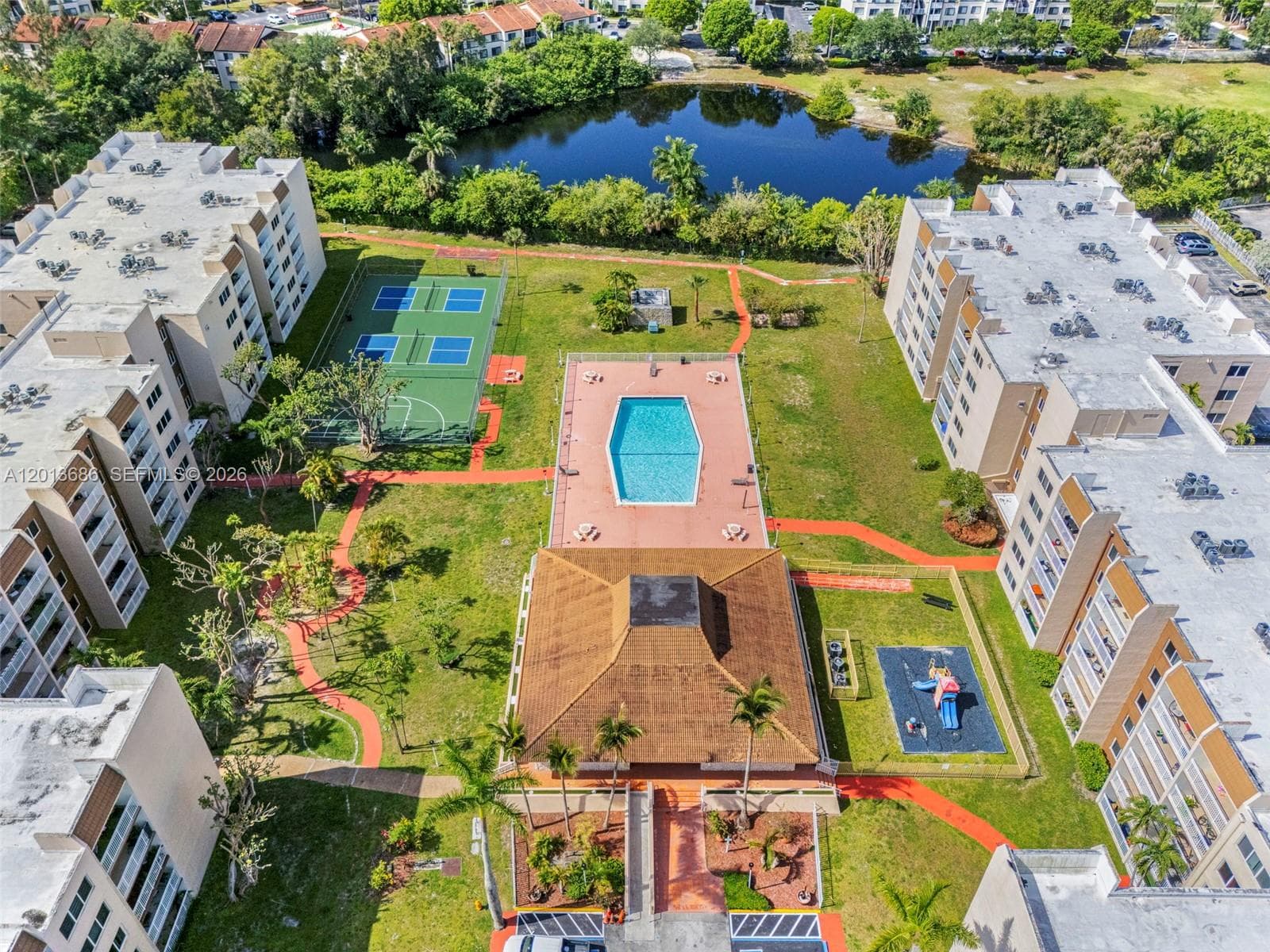 Coral Gate East Condo · #2-506 in Hialeah - Photo 23