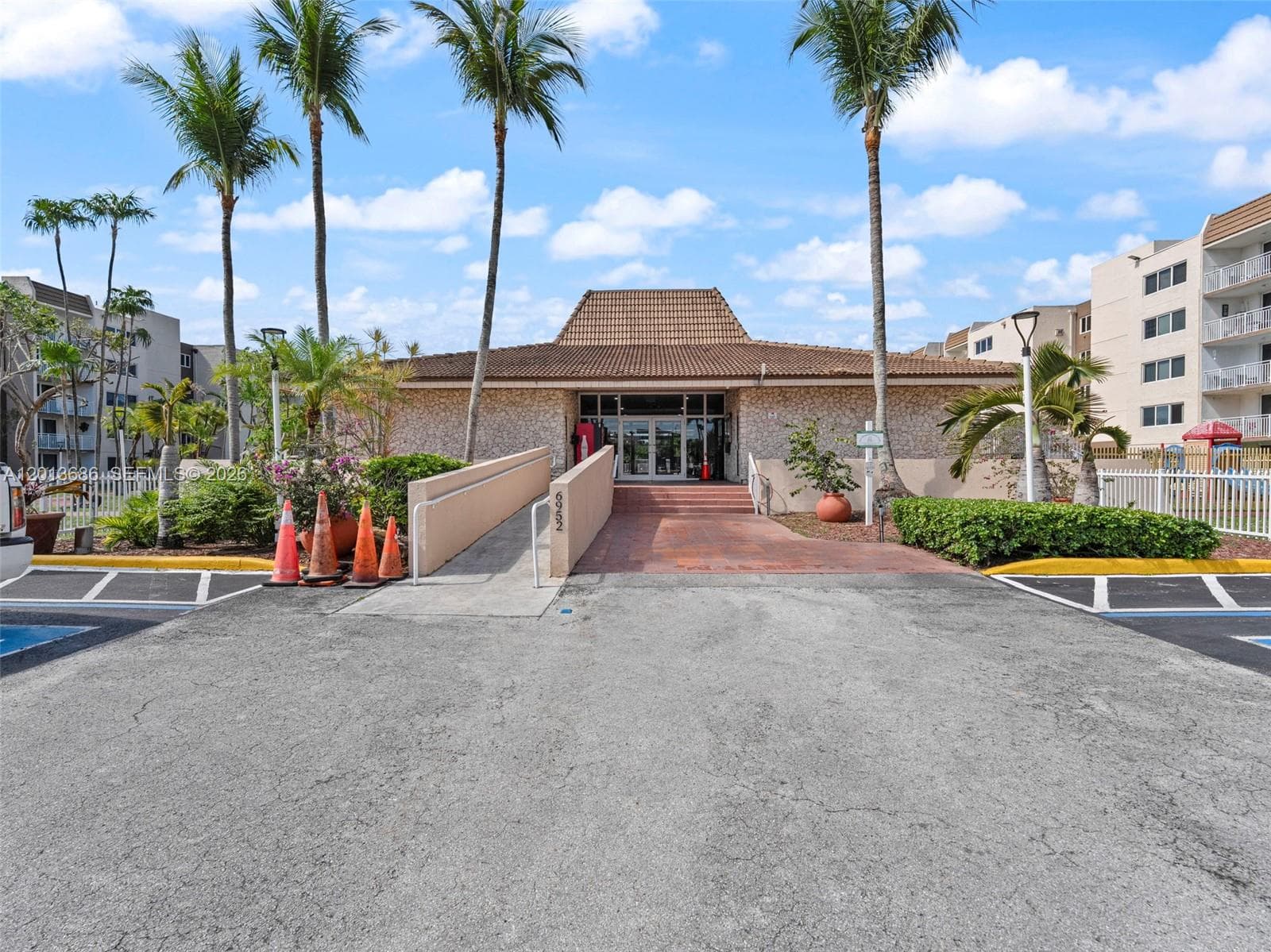 Coral Gate East Condo · #2-506 in Hialeah - Photo 27