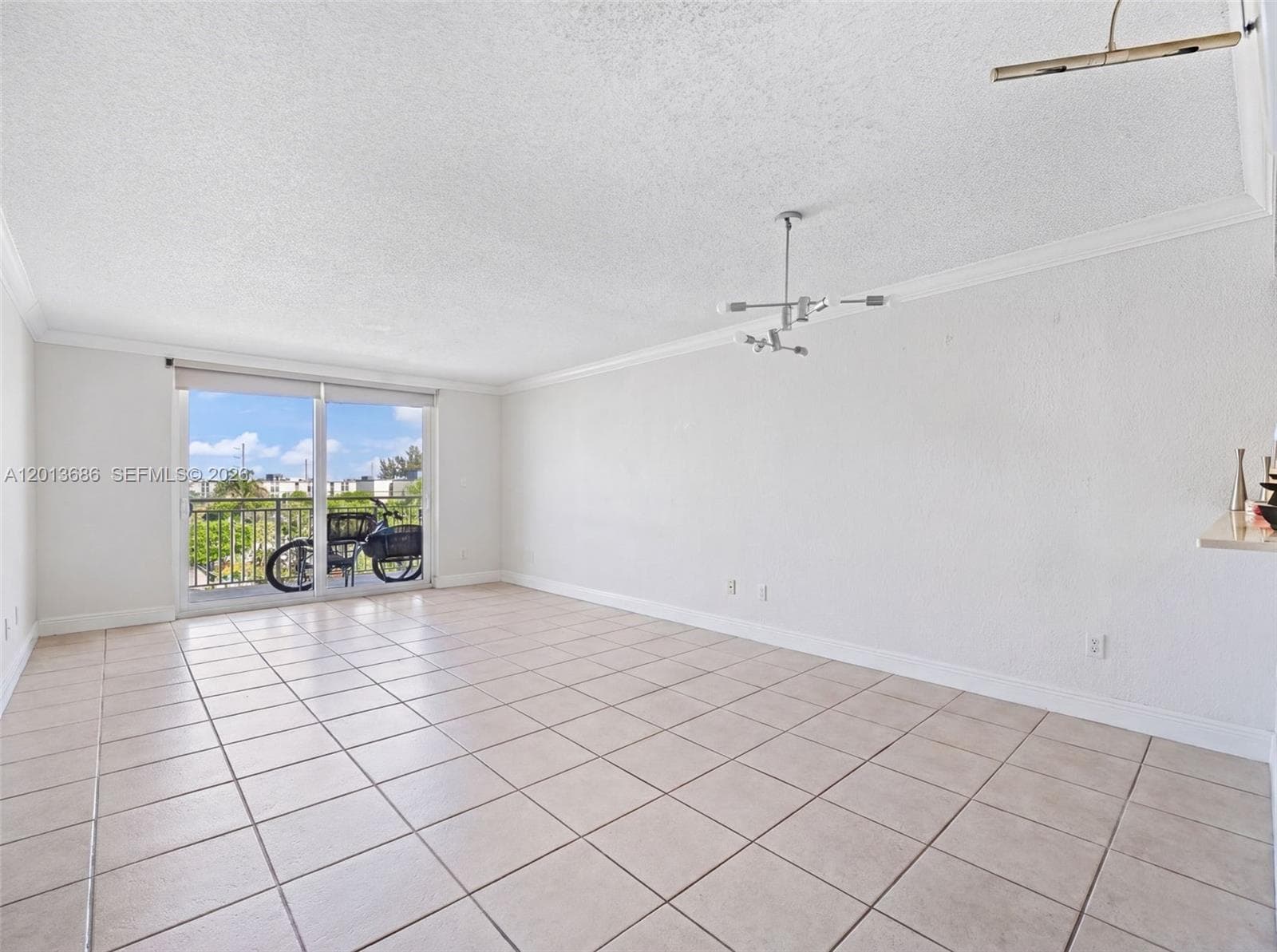 Coral Gate East Condo · #2-506 in Hialeah - Photo 4