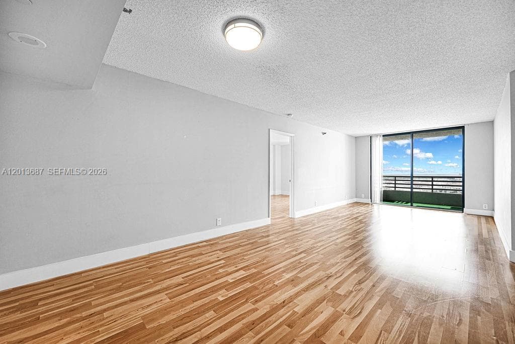 PARC CENTRAL AVENTURA · #LP03 in Aventura - Photo 24