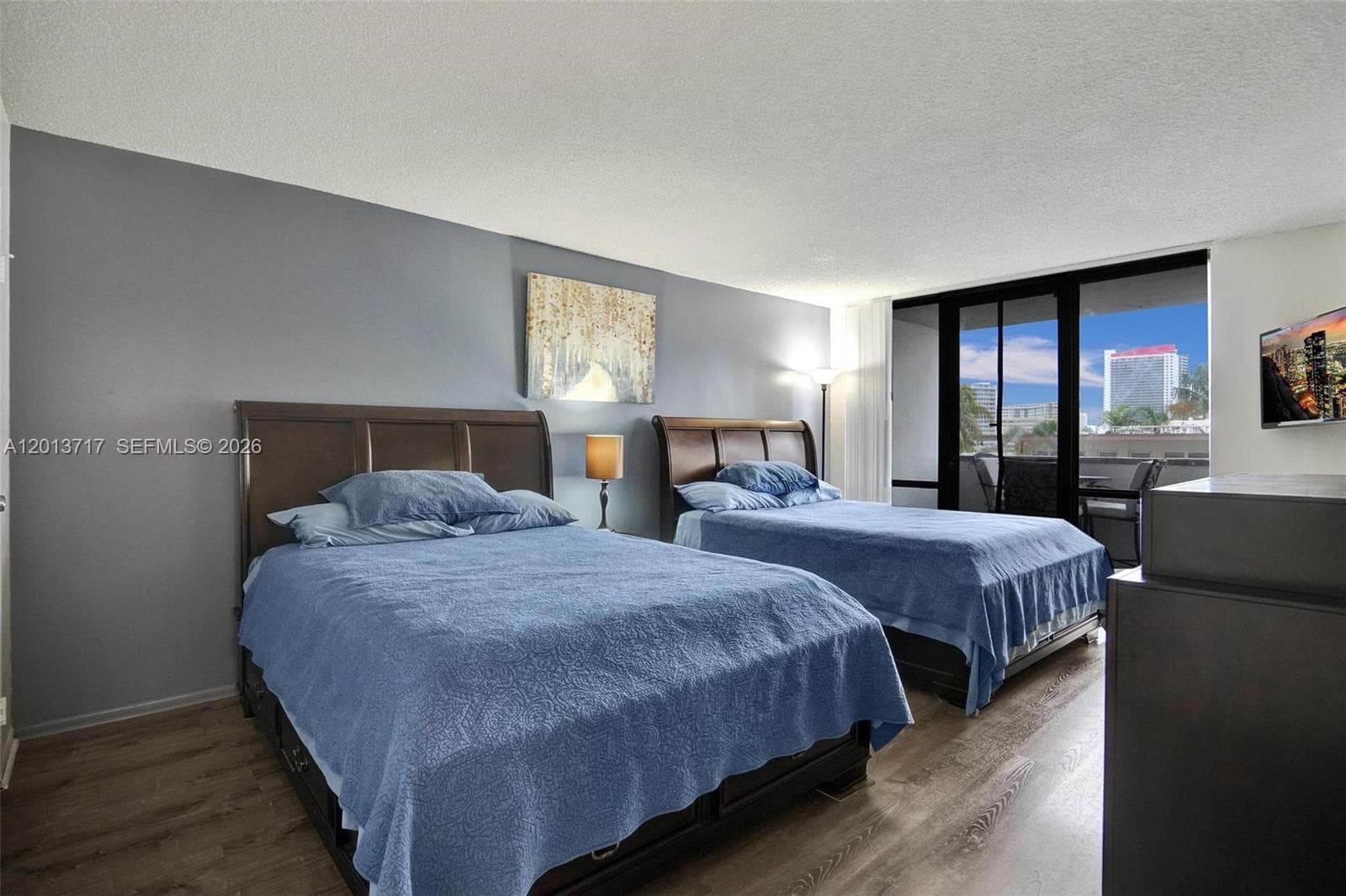 AVANT GARDE CONDO · #205 in Hallandale Beach - Photo 7
