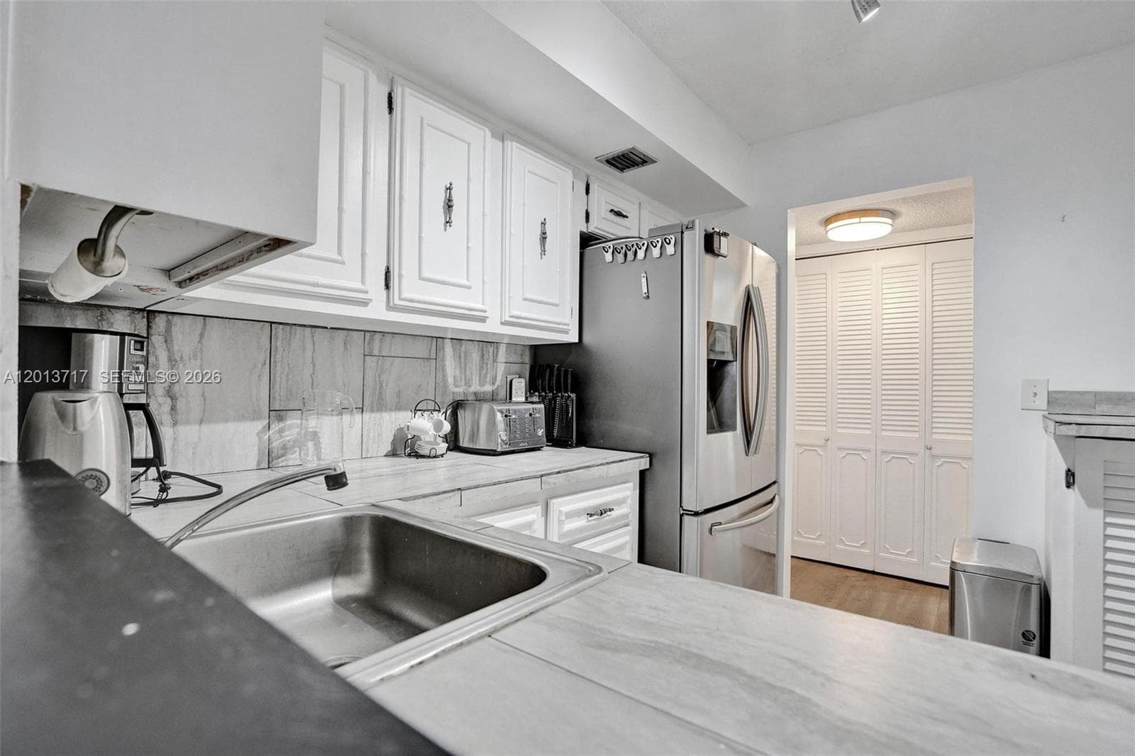 AVANT GARDE CONDO · #205 in Hallandale Beach - Photo 1