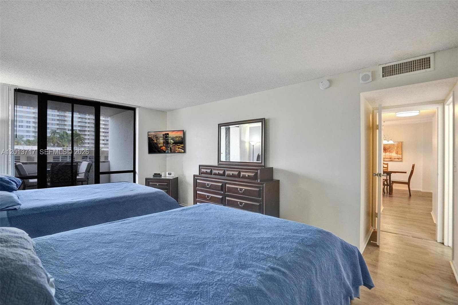AVANT GARDE CONDO · #205 in Hallandale Beach - Photo 11