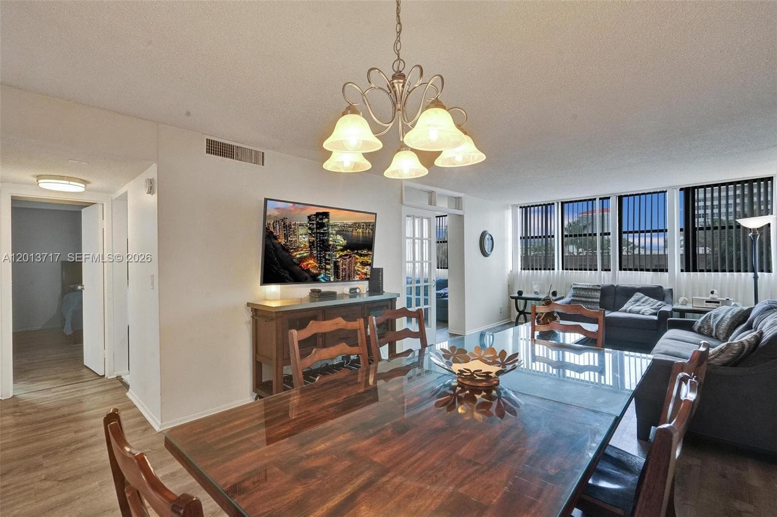 AVANT GARDE CONDO · #205 in Hallandale Beach - Photo 19
