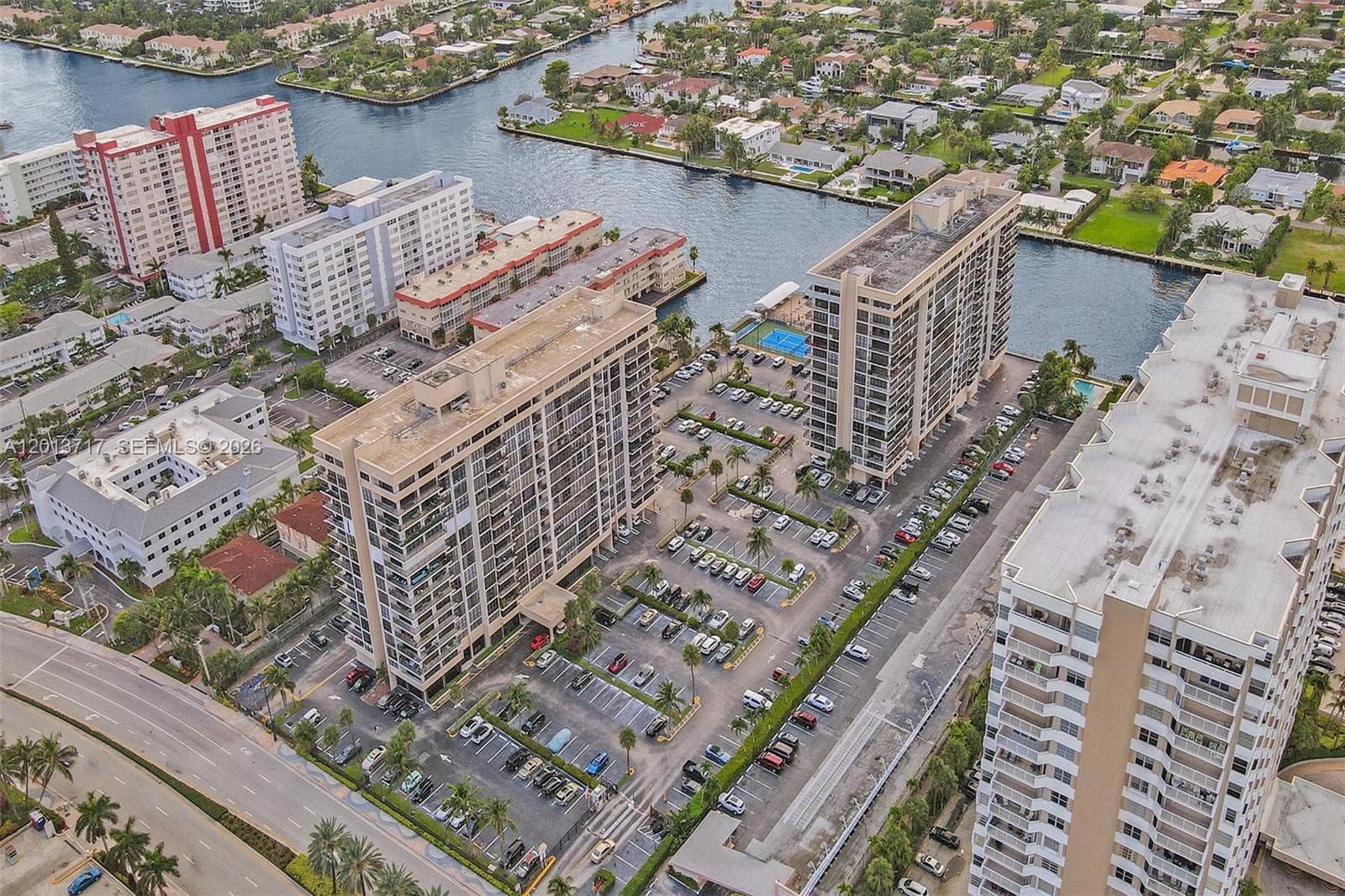 AVANT GARDE CONDO · #205 in Hallandale Beach - Photo 35