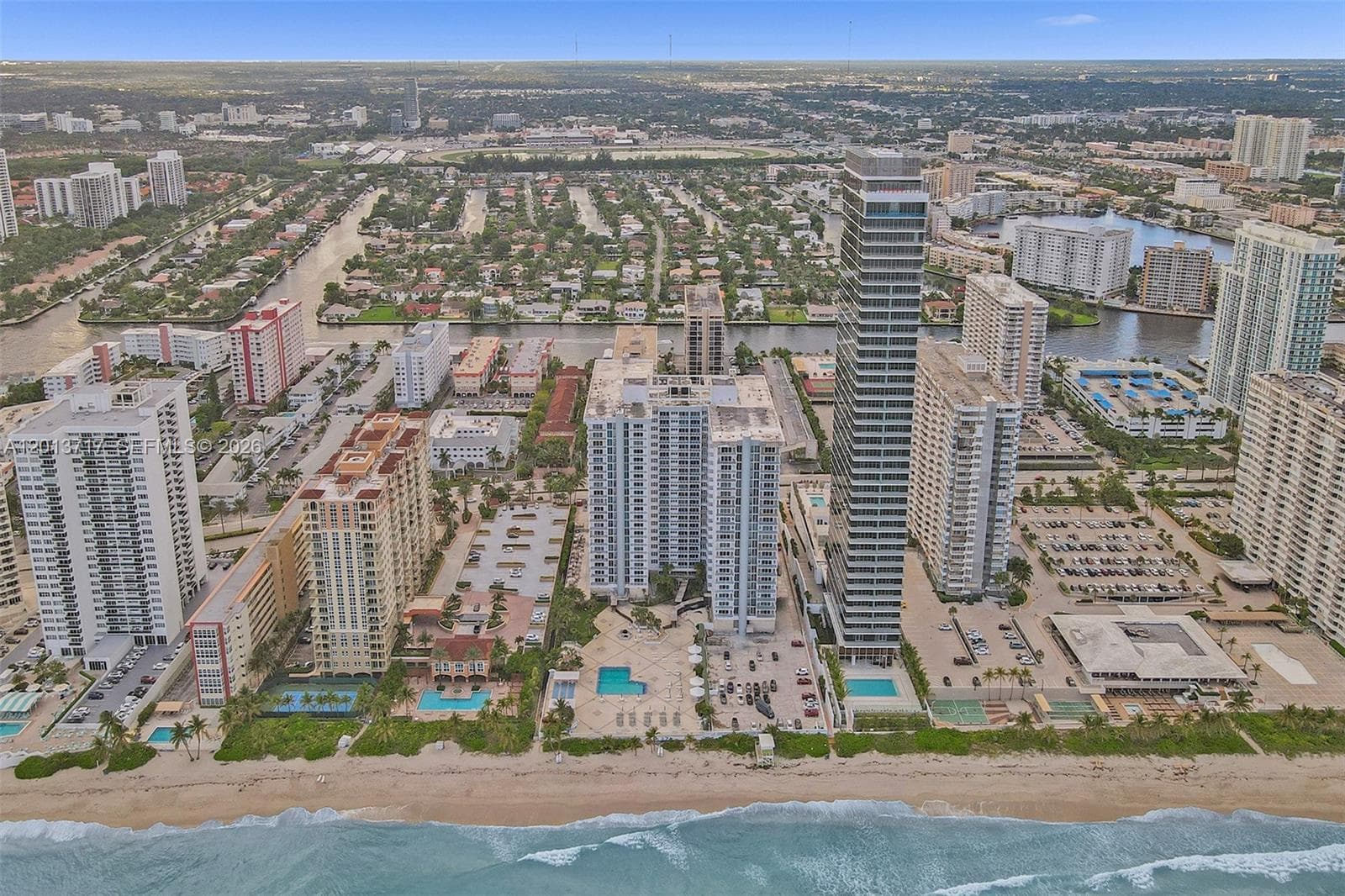AVANT GARDE CONDO · #205 in Hallandale Beach - Photo 39