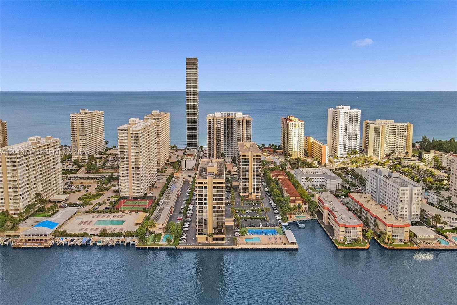 AVANT GARDE CONDO · #205 in Hallandale Beach - Photo 29