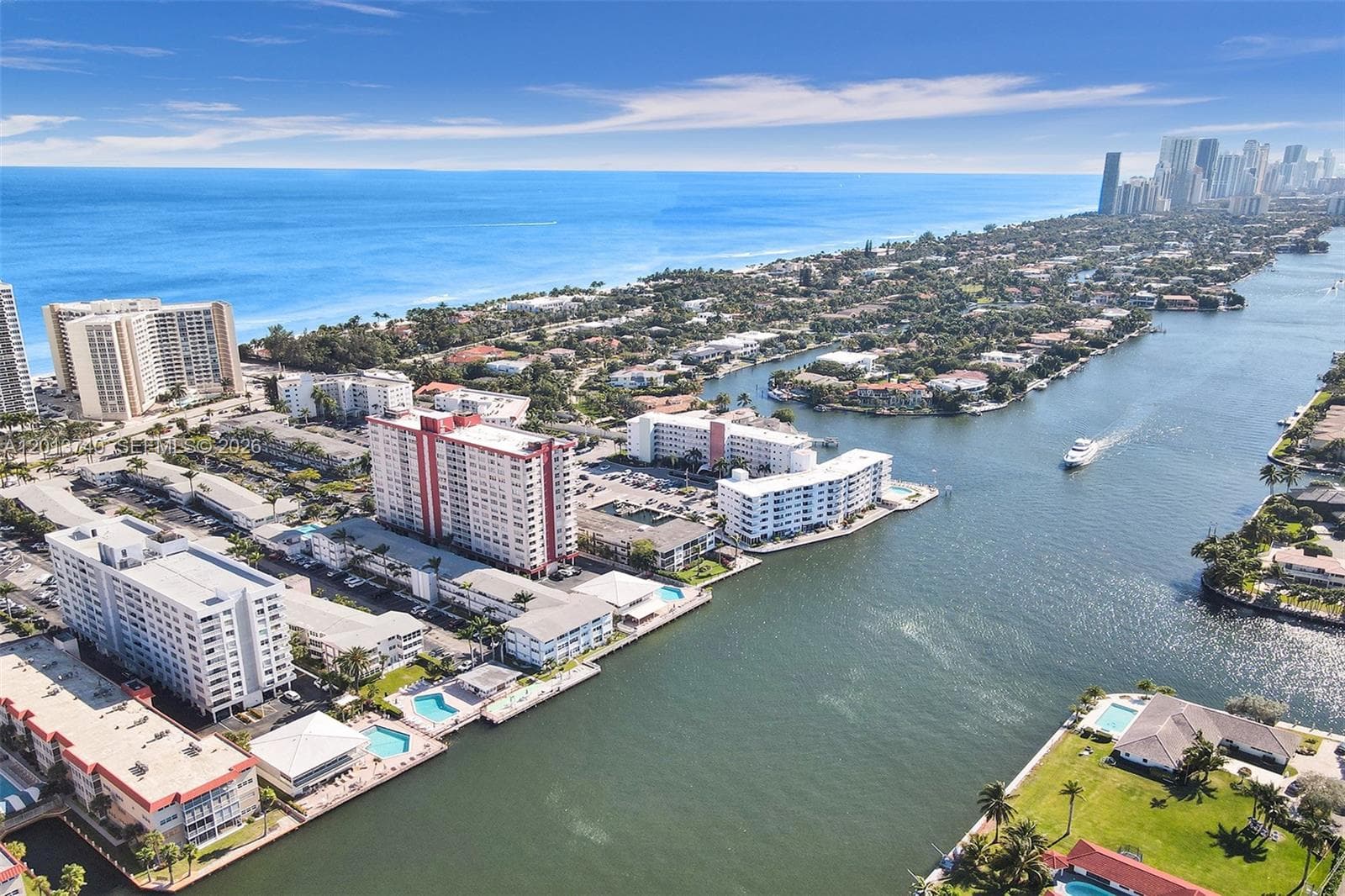 ASHLEIGH HOUSE CONDO · #710 in Hallandale Beach - Photo 46