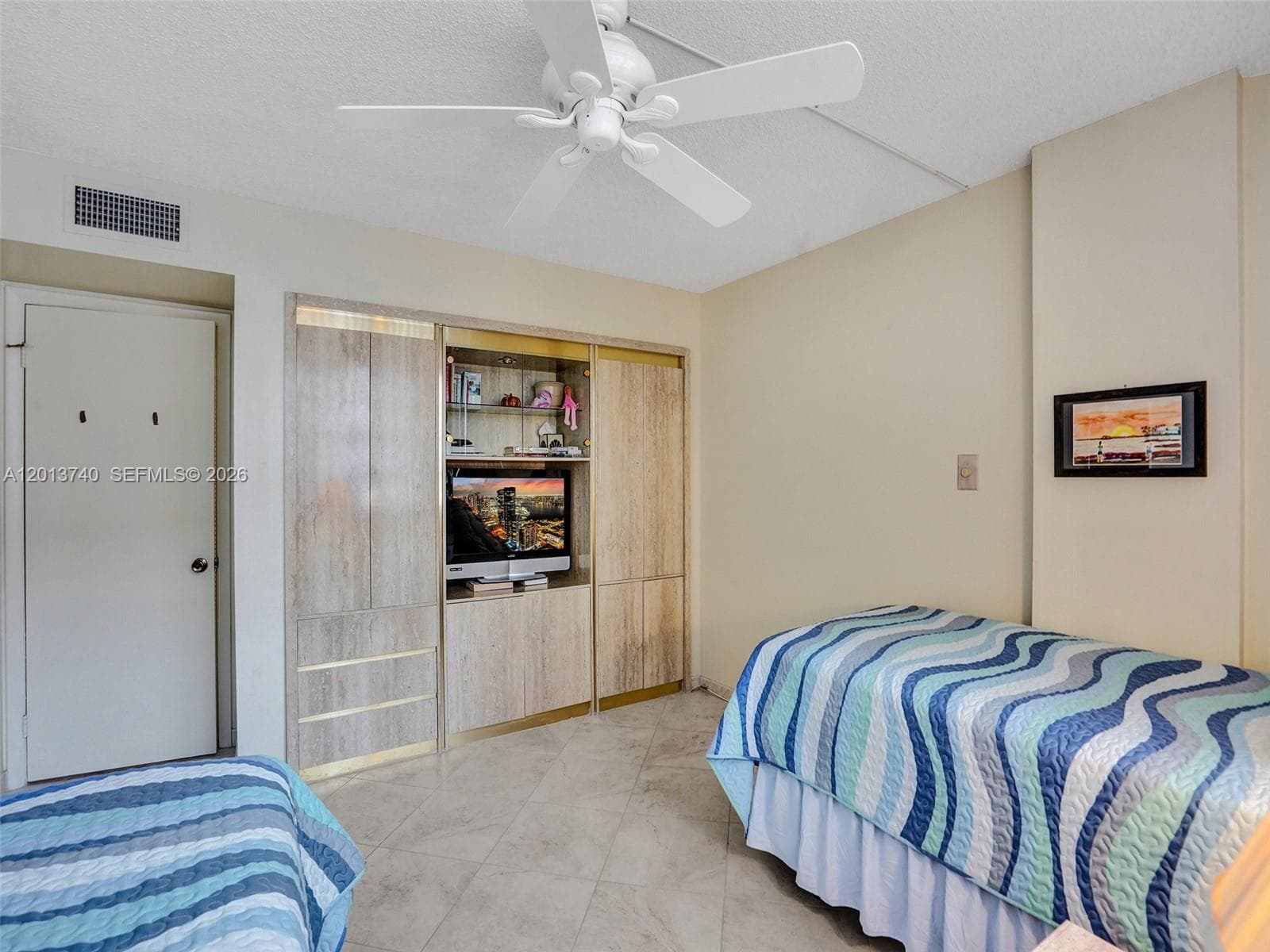 ASHLEIGH HOUSE CONDO · #710 in Hallandale Beach - Photo 17