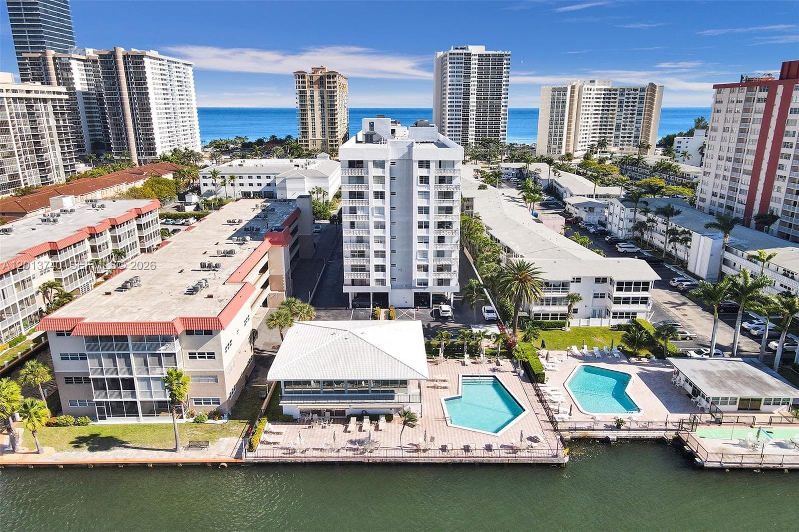 ASHLEIGH HOUSE CONDO · #710 in Hallandale Beach - Photo 47