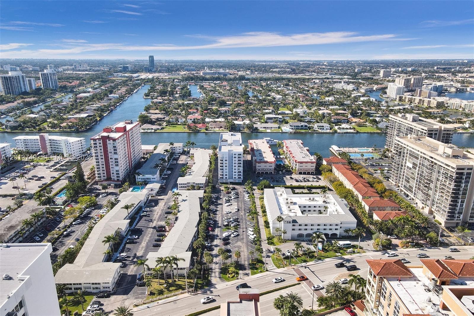 ASHLEIGH HOUSE CONDO · #710 in Hallandale Beach - Photo 49