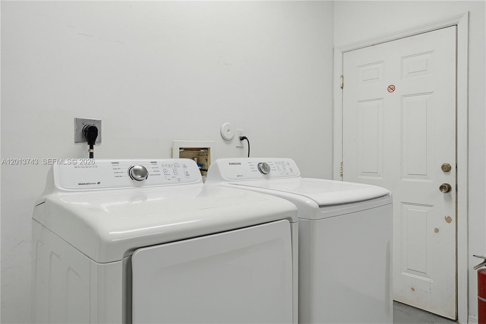 3393 NE 11th Dr photo 29