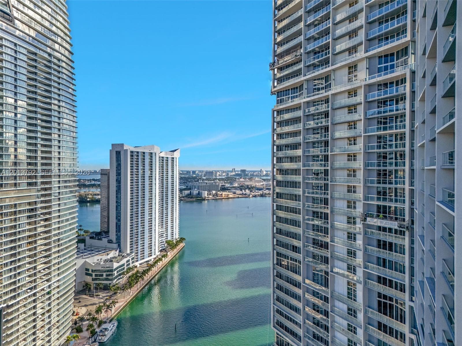 Icon Brickell I · #3515 in Miami - Photo 23