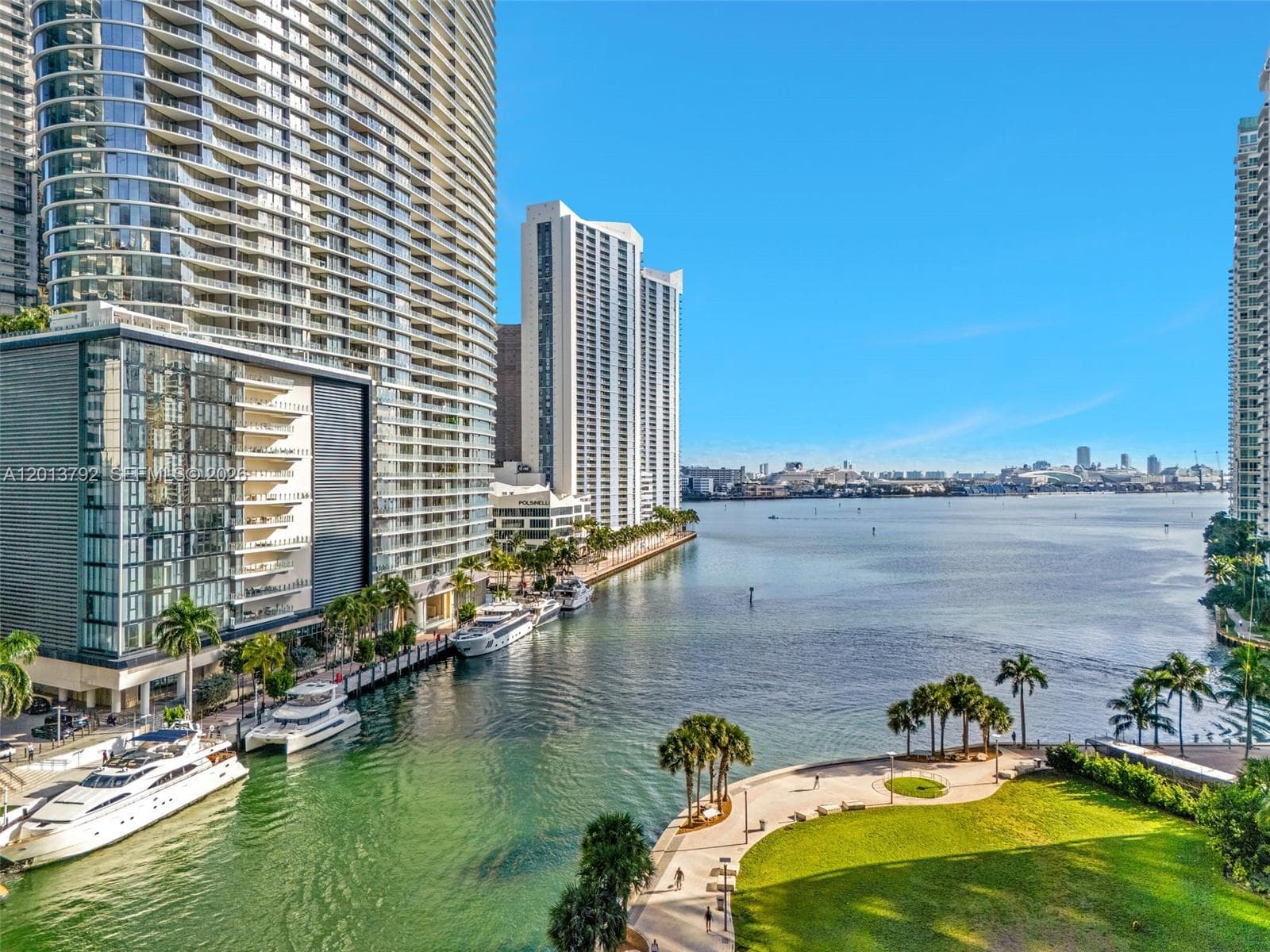 Icon Brickell I · #3515 in Miami - Photo 22