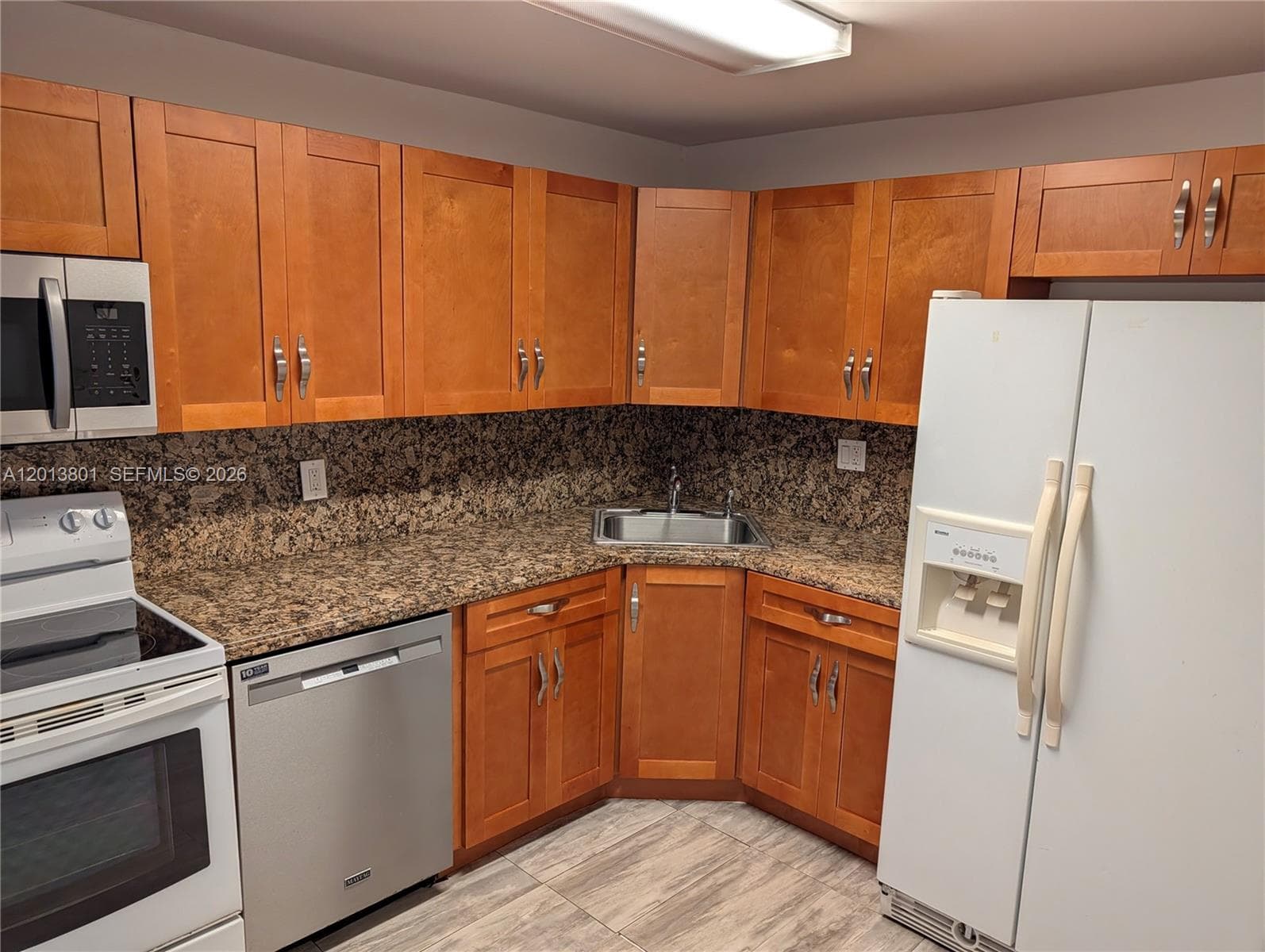 CAPE FLORIDA CLUB CONDO P · #405 in Key Biscayne - Photo 6