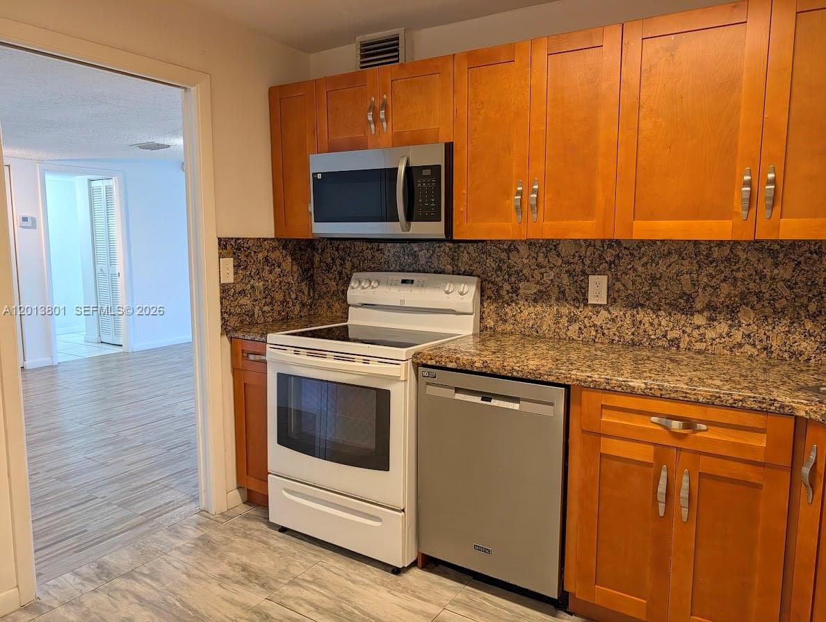 CAPE FLORIDA CLUB CONDO P · #405 in Key Biscayne - Photo 4