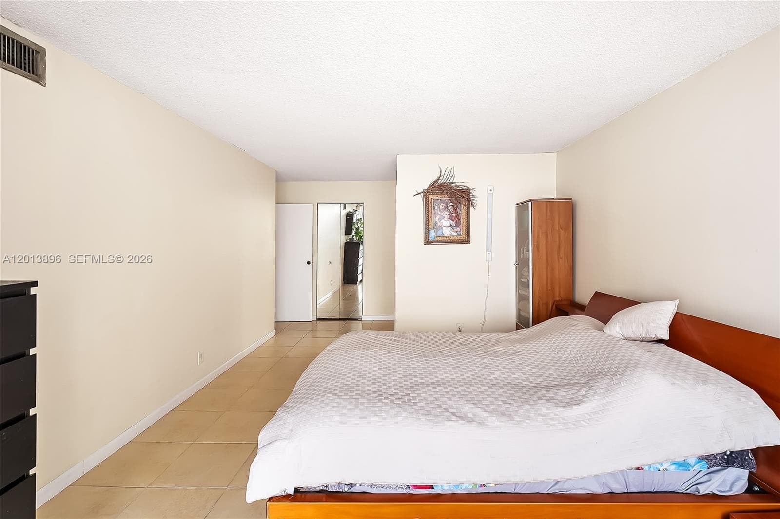 OCEANVIEW PARK CONDO · #901 in Hallandale Beach - Photo 24