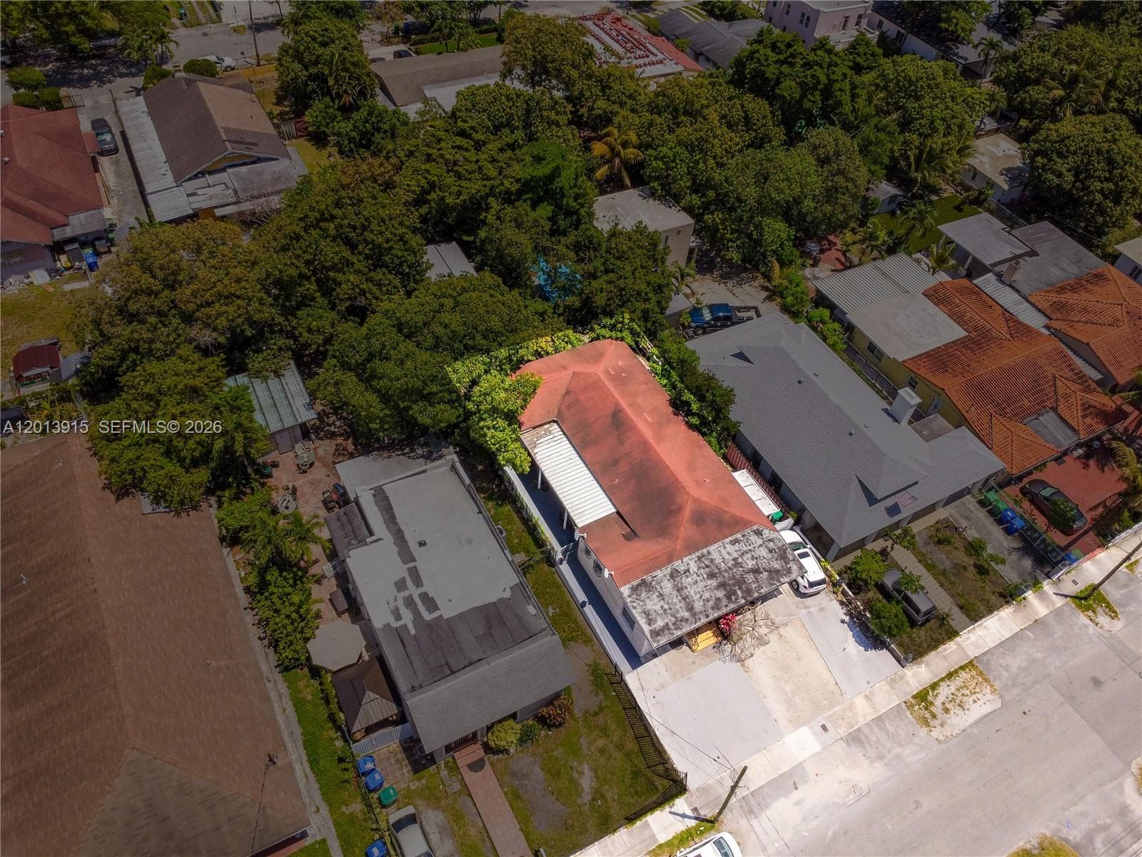201 NW 25th Ave photo 34