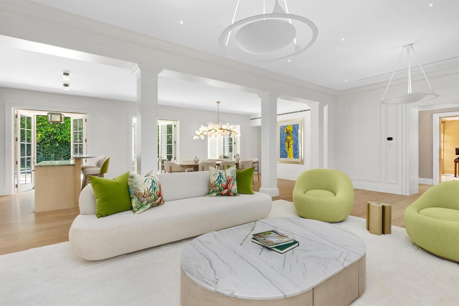 Living Area 6