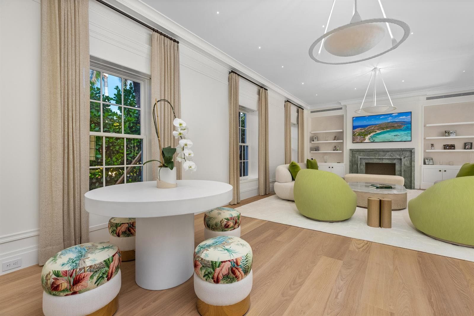 Living Area 8