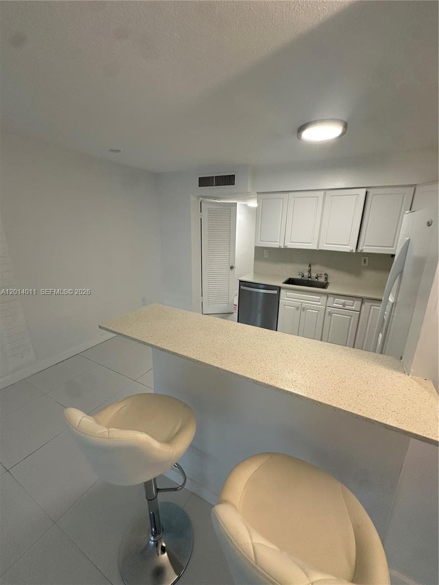 GOLDEN KEY · #4 in Bay Harbor Islands - Photo 3