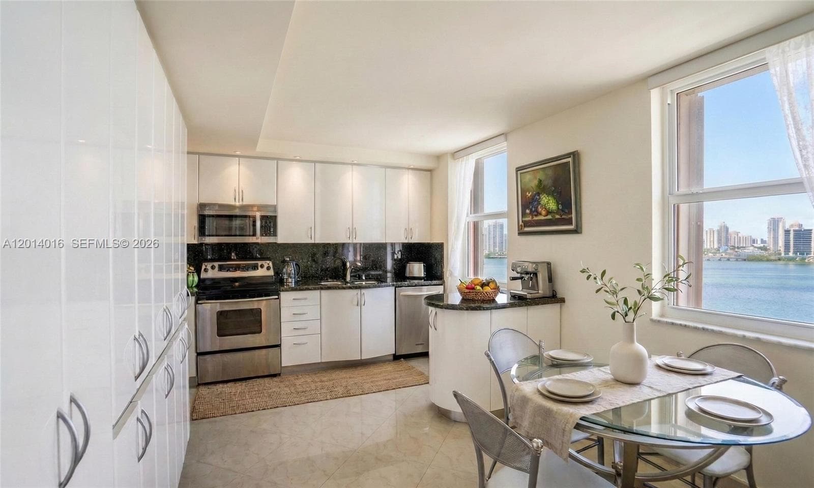Winston Tower 200 · #1517 in Sunny Isles Beach - Photo 3