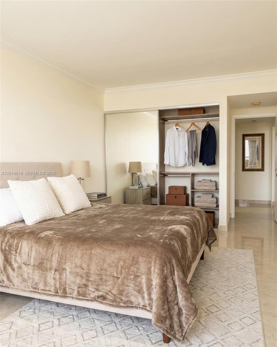 Winston Tower 200 · #1517 in Sunny Isles Beach - Photo 14