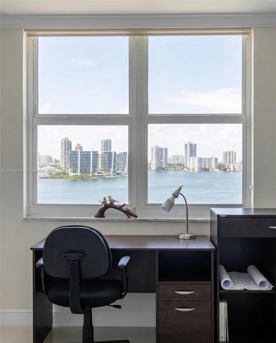Winston Tower 200 · #1517 in Sunny Isles Beach - Photo 11