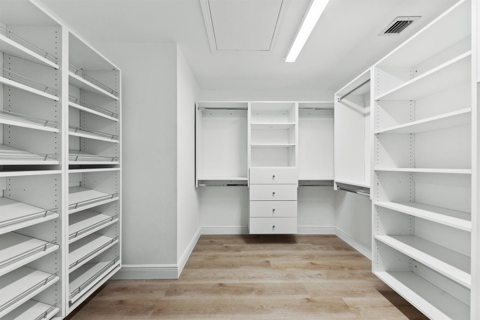 490 Mars Way (27)