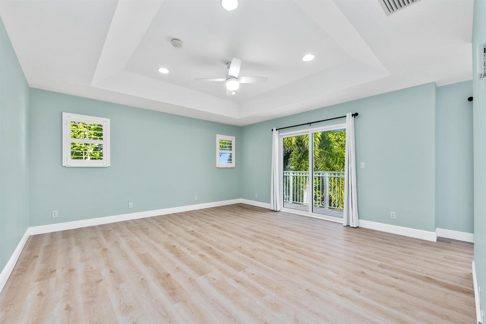 490 Mars Way (31)