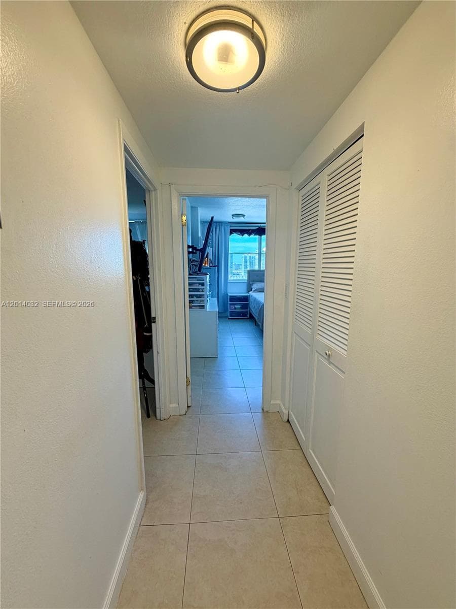 Arlen House West · #1631 in Sunny Isles Beach - Photo 17