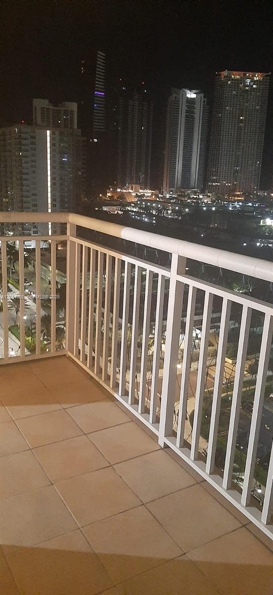 WINSTON TOWERS 200 · #1711 in Sunny Isles Beach - Photo 3