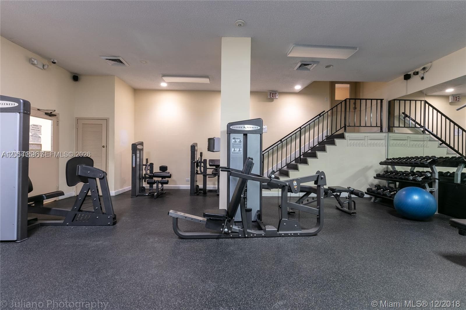 WINSTON TOWERS 200 · #1711 in Sunny Isles Beach - Photo 29