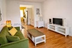BEACH GARDENS CONDO · #11 in Miami Beach - Photo 6