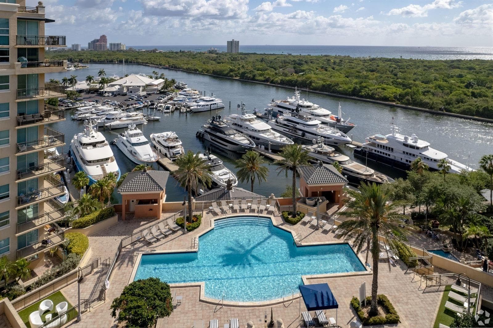 Sunrise Harbor POOL2