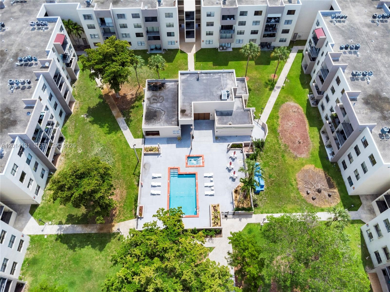 PEPPERMILL KENDALE LKS W · #B411 in Miami - Photo 2