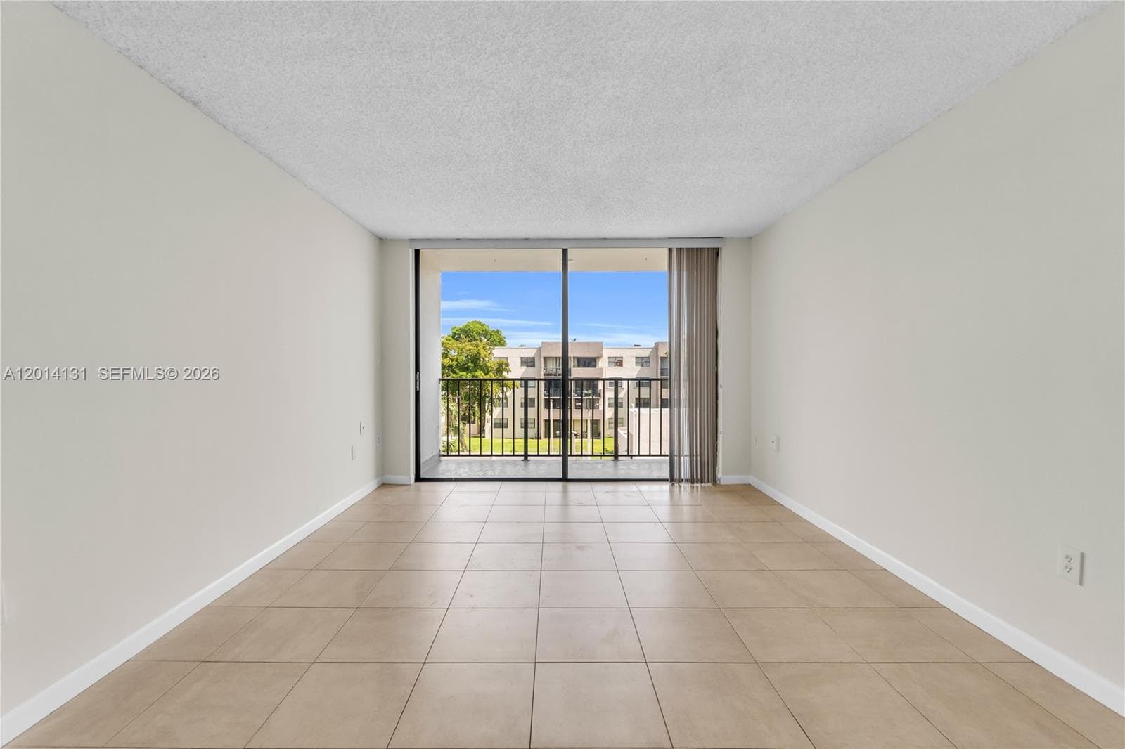 PEPPERMILL KENDALE LKS W · #B411 in Miami - Photo 22